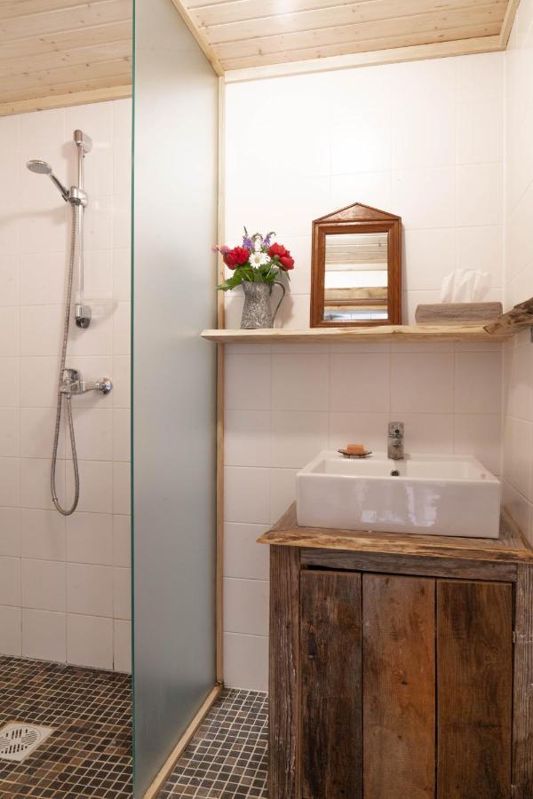 Muhu Namaste Apartment Simisti ภายนอก รูปภาพ